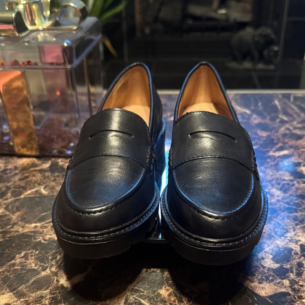 NWOT Rockport Women’s Kacey Black Leather Penny Loafers - Size 7M - Picture 4 of 9